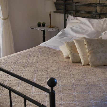 Casa Tipica Siciliana Patronale Home Bedandbreakfast Tremetrisoprailcielo Camere Con Vista, Colazione Interna In Terrazzo Panoramico Caltagirone Eksteriør billede
