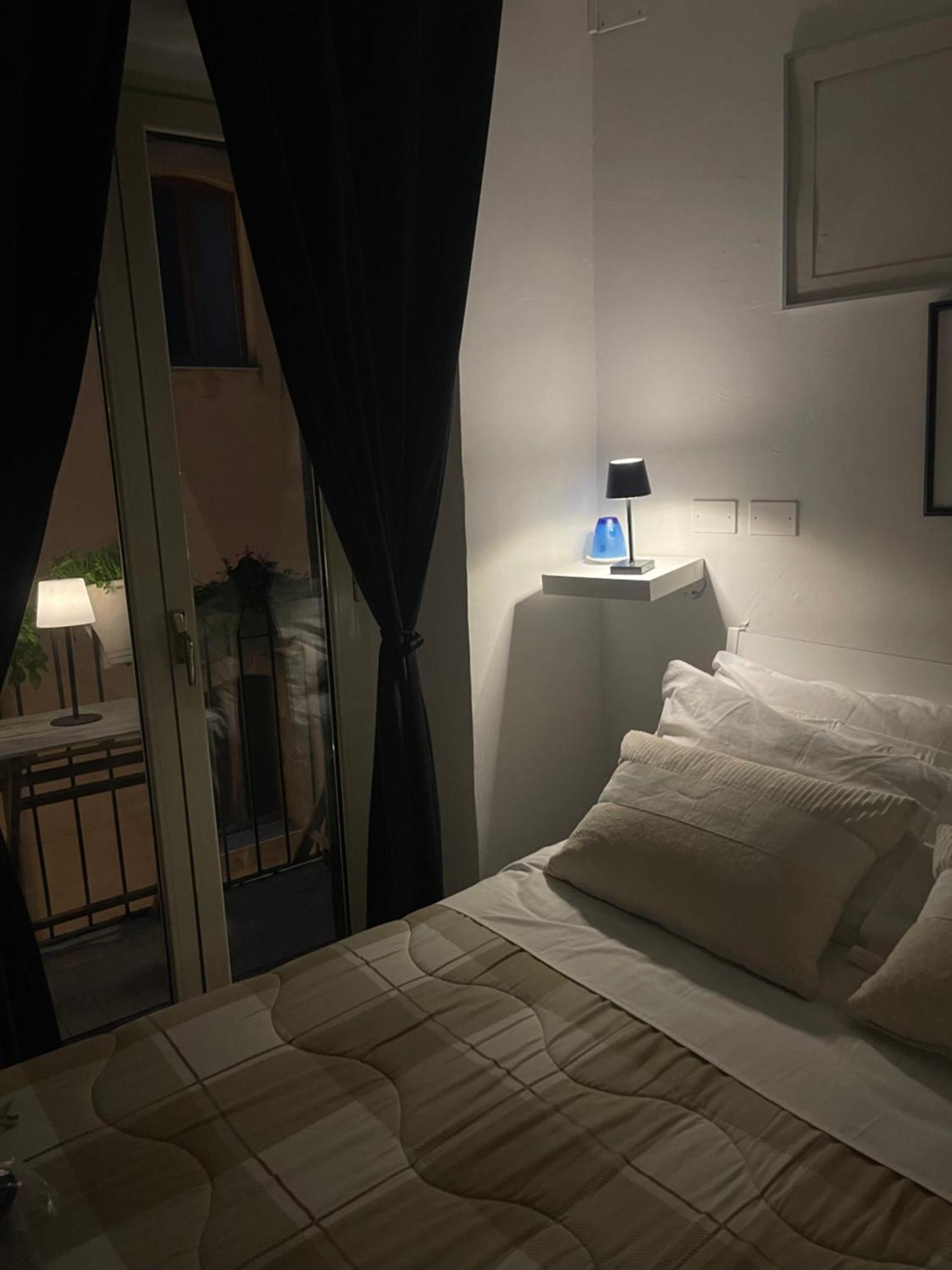 Casa Tipica Siciliana Patronale Home Bedandbreakfast Tremetrisoprailcielo Camere Con Vista, Colazione Interna In Terrazzo Panoramico Caltagirone Eksteriør billede