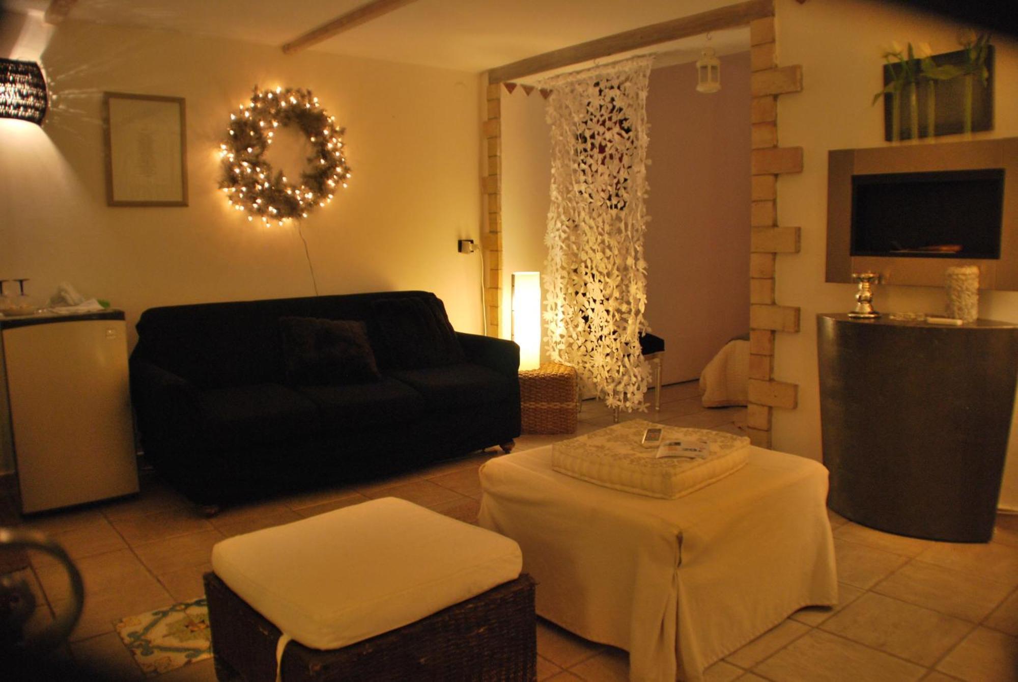 Casa Tipica Siciliana Patronale Home Bedandbreakfast Tremetrisoprailcielo Camere Con Vista, Colazione Interna In Terrazzo Panoramico Caltagirone Eksteriør billede